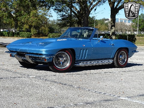1965 Chevrolet Corvette image 5