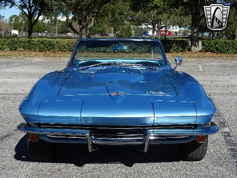 1965 Chevrolet Corvette image 7