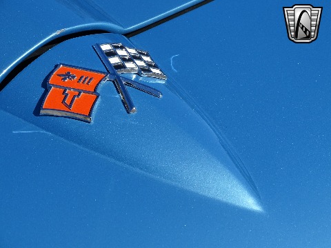 1965 Chevrolet Corvette image 17