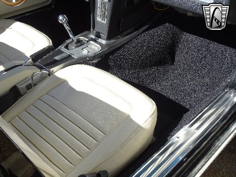 1967 Chevrolet Corvette image 108