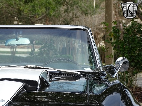 1967 Chevrolet Corvette image 33