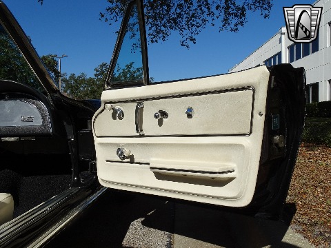 1967 Chevrolet Corvette image 111