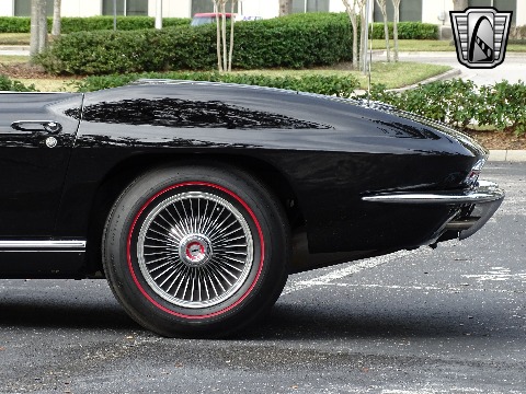 1967 Chevrolet Corvette image 36