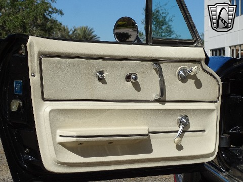 1967 Chevrolet Corvette image 97