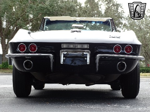 1967 Chevrolet Corvette image 20