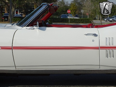 1968 Pontiac Firebird image 33