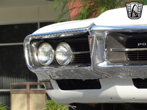 1968 Pontiac Firebird image 50