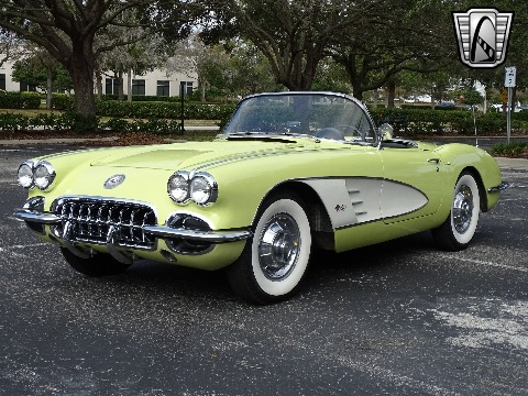 1958 Chevrolet Corvette image 11