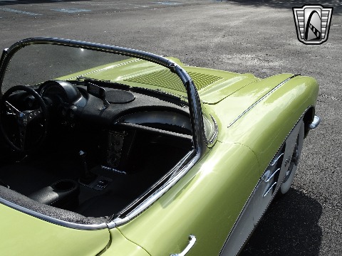 1958 Chevrolet Corvette image 89