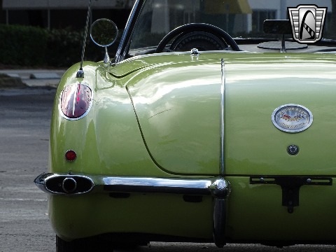 1958 Chevrolet Corvette image 38