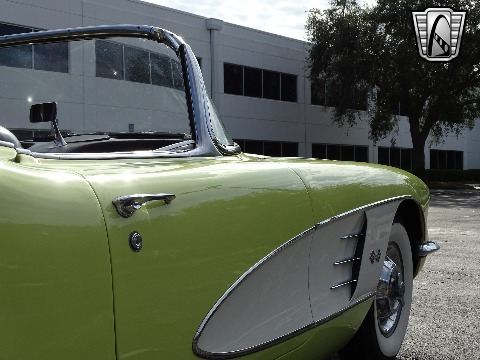 1958 Chevrolet Corvette image 90