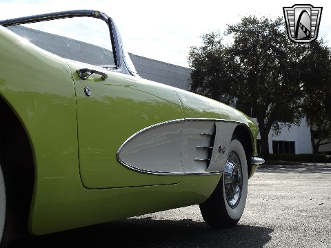 1958 Chevrolet Corvette image 91