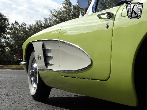 1958 Chevrolet Corvette image 72