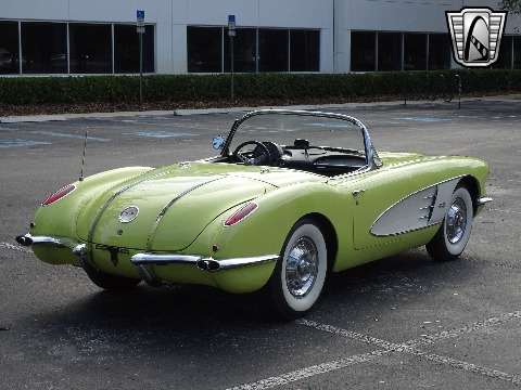 1958 Chevrolet Corvette image 22