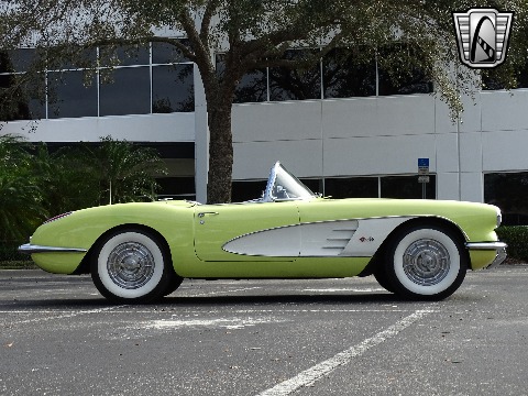 1958 Chevrolet Corvette image 27