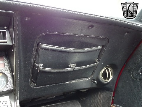 1974 Chevrolet Corvette image 107