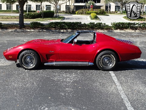 1974 Chevrolet Corvette image 12
