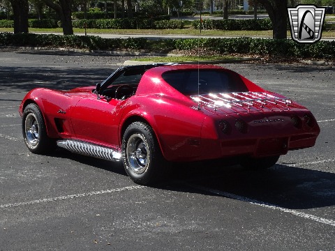 1974 Chevrolet Corvette image 15