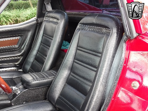 1974 Chevrolet Corvette image 100