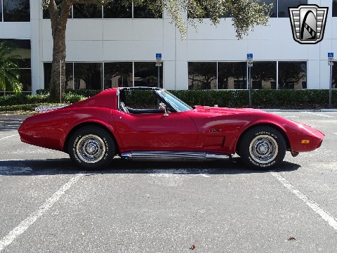 1974 Chevrolet Corvette image 25