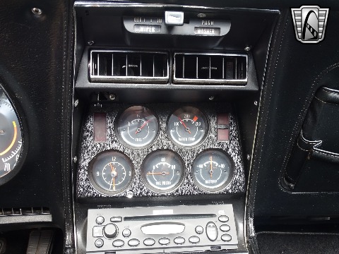 1974 Chevrolet Corvette image 104