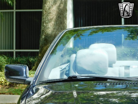 2001 BMW 330CI image 29