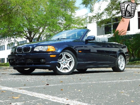 2001 BMW 330CI image 4