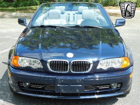 2001 BMW 330CI image 5