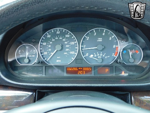 2001 BMW 330CI image 109