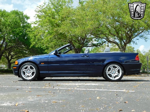 2001 BMW 330CI image 13