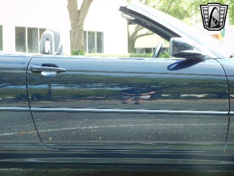 2001 BMW 330CI image 39