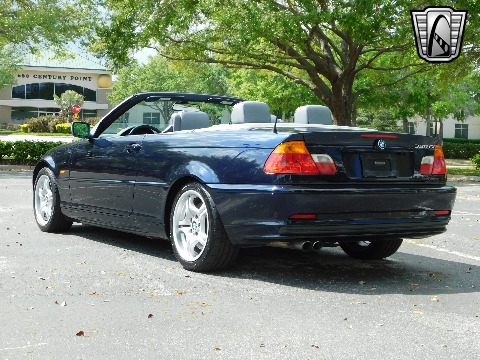 2001 BMW 330CI image 15