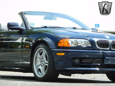 2001 BMW 330CI image 45