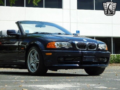 2001 BMW 330CI image 47