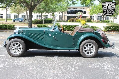 1952 MG TD image 13