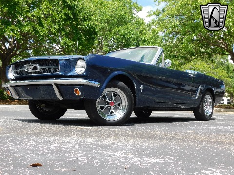 1965 Ford Mustang image 3