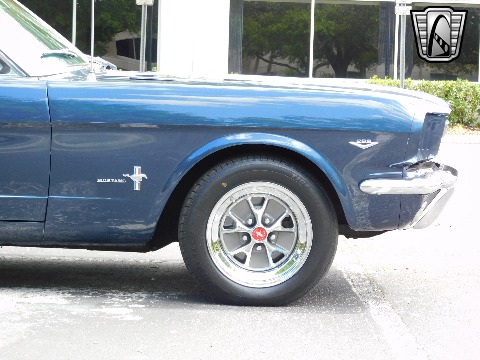 1965 Ford Mustang image 42