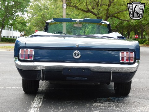 1965 Ford Mustang image 20