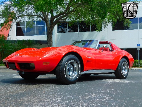 1974 Chevrolet Corvette image 11