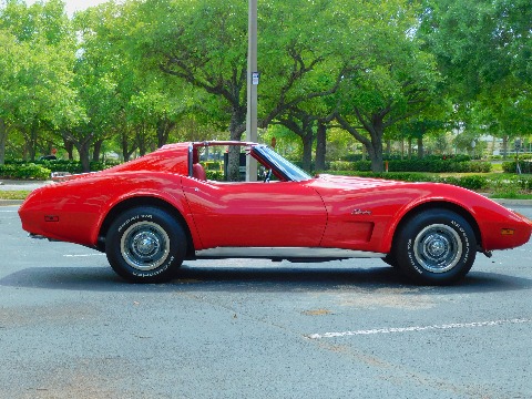1974 Chevrolet Corvette image 25