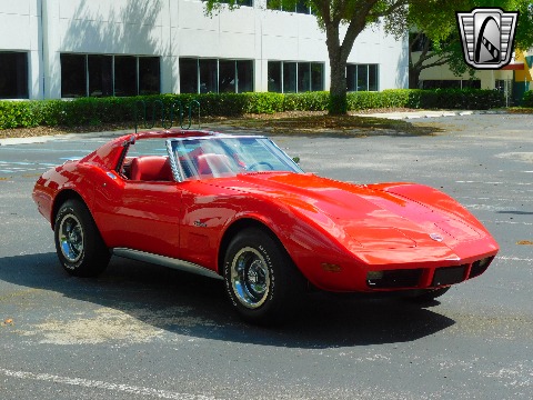 1974 Chevrolet Corvette image 27