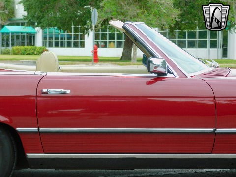 1976 Mercedes-Benz 450SL image 39