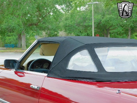 1976 Mercedes-Benz 450SL image 93