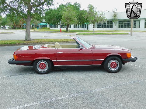 1976 Mercedes-Benz 450SL image 23