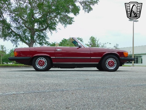 1976 Mercedes-Benz 450SL image 25
