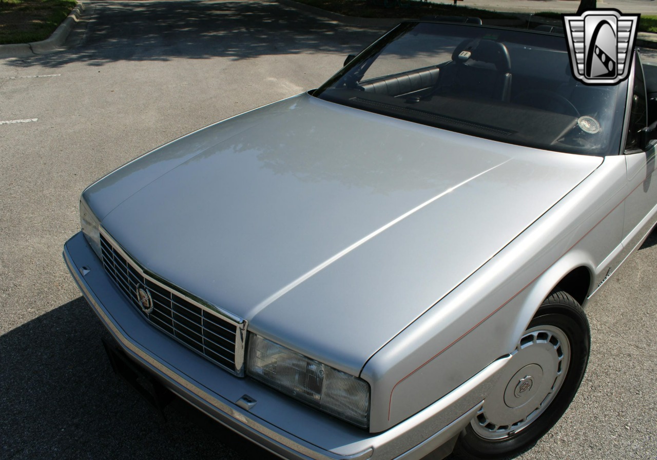 1991 Cadillac Allante 76