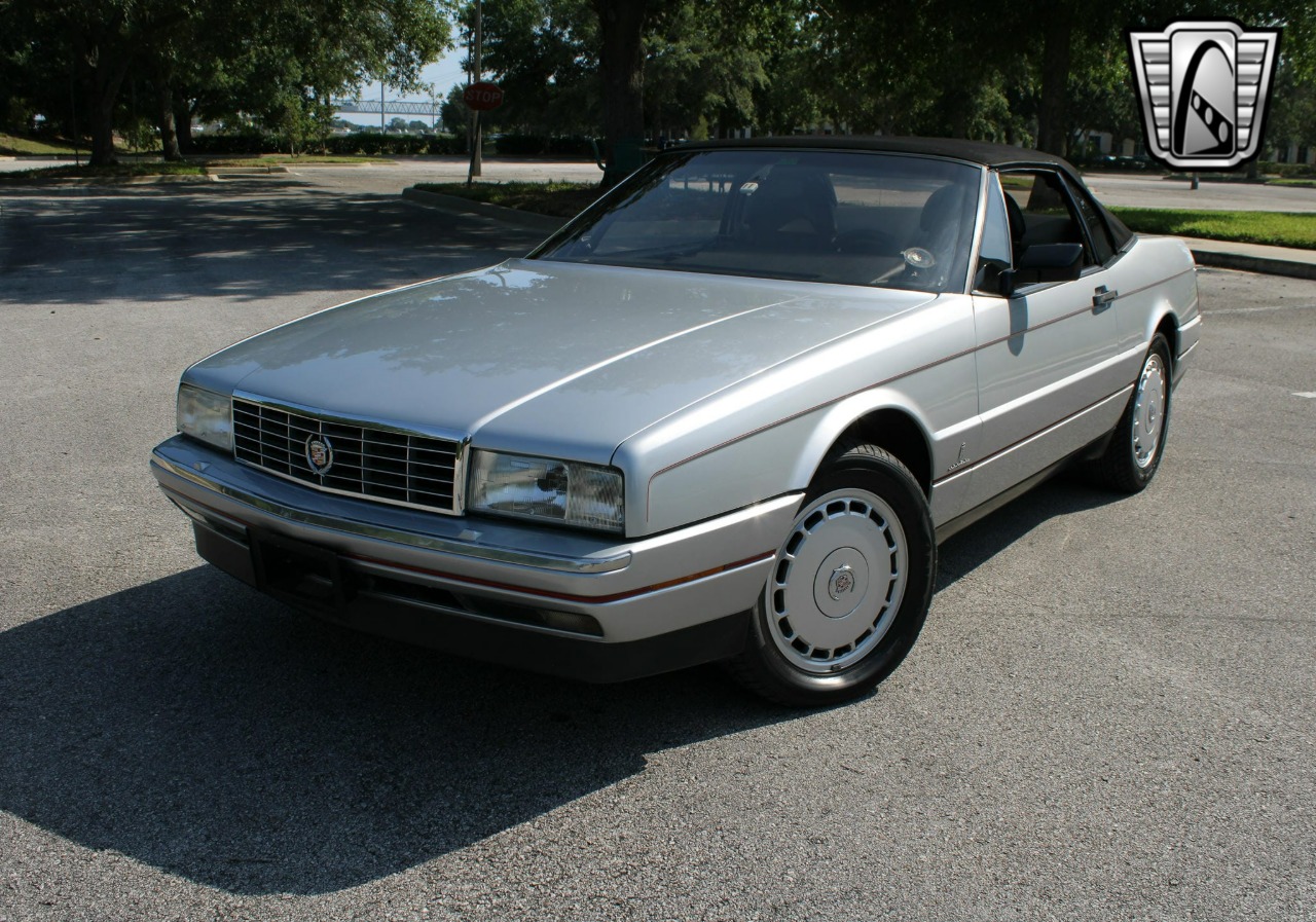 1991 Cadillac Allante 36