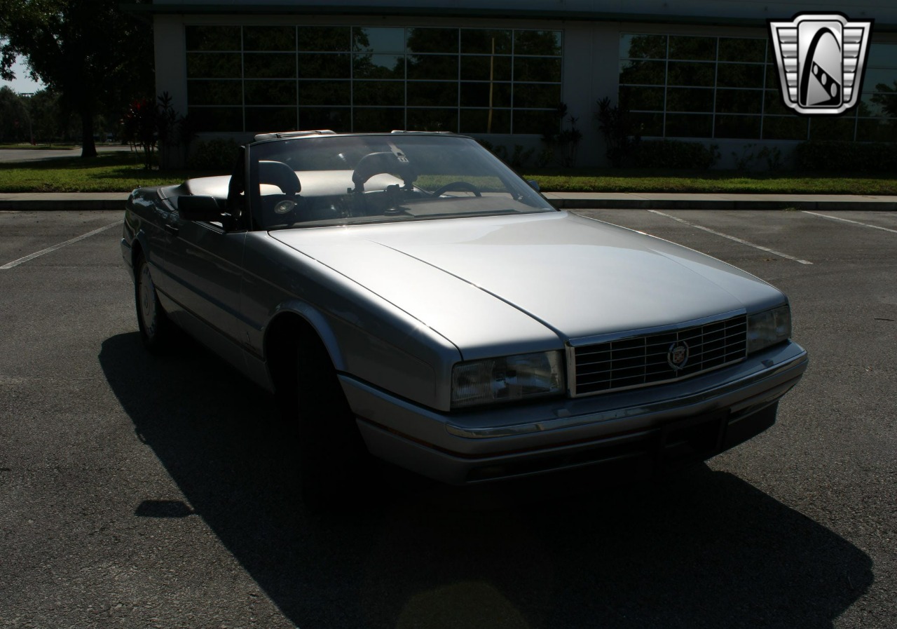 1991 Cadillac Allante 5