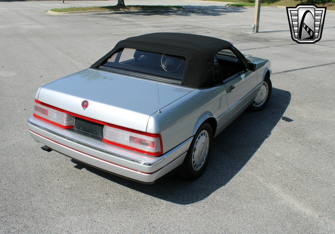 1991 Cadillac Allante 44