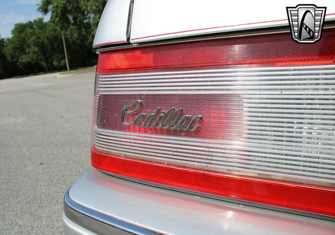1991 Cadillac Allante 87